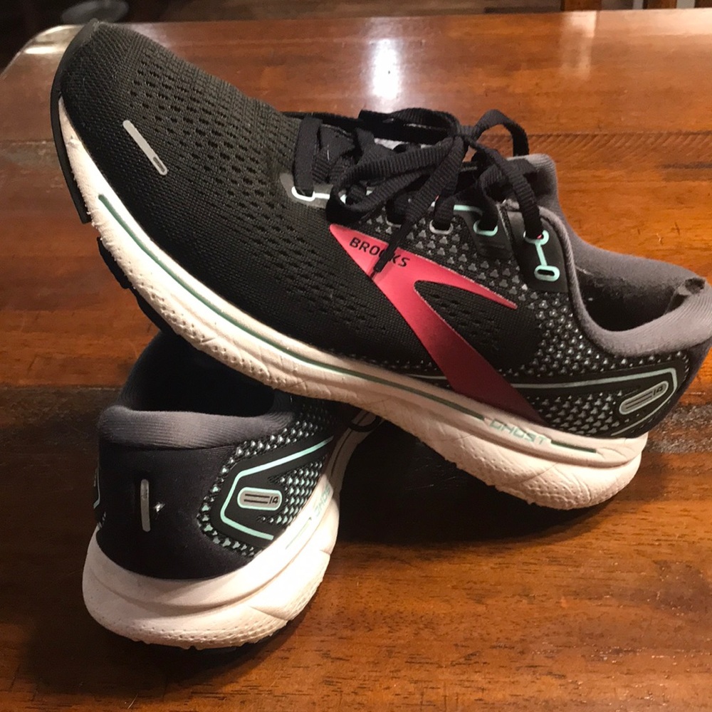 Brooks Ghost 14 Running Shoes